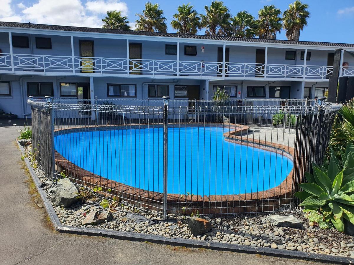 Walton Park Motor Lodge Warkworth Exterior photo